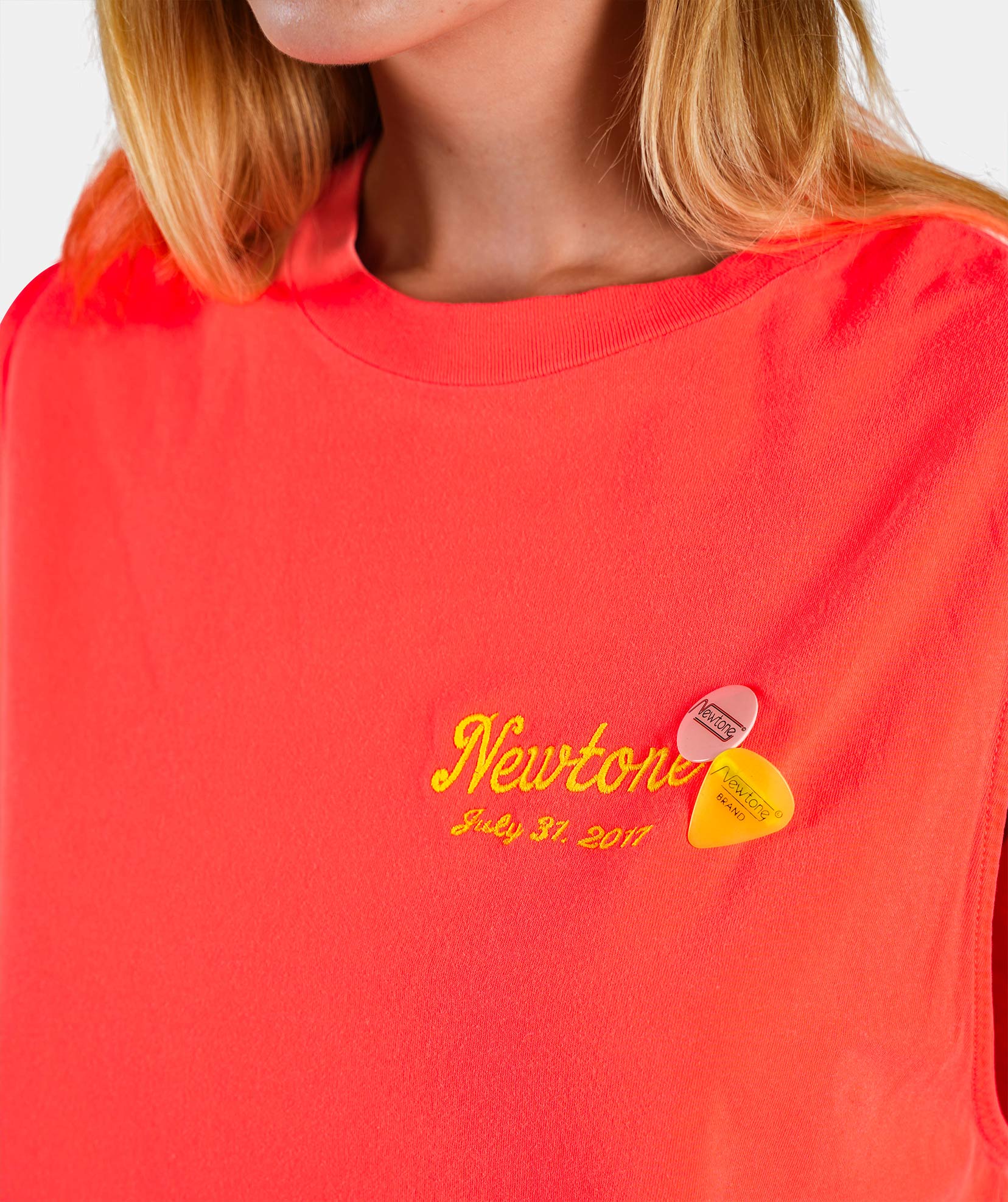 Tee shirt dyer neon orange "SINCE"