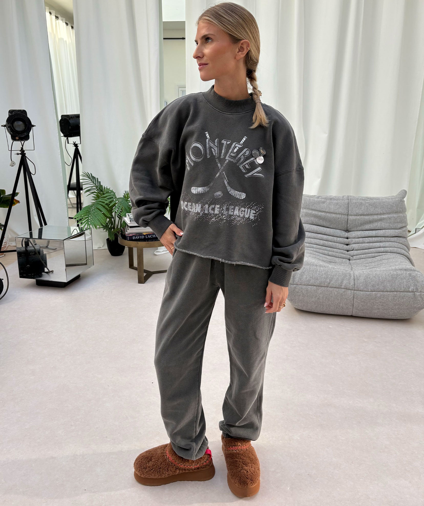 CROP Porter Pepper "Monterey" sweatshirt