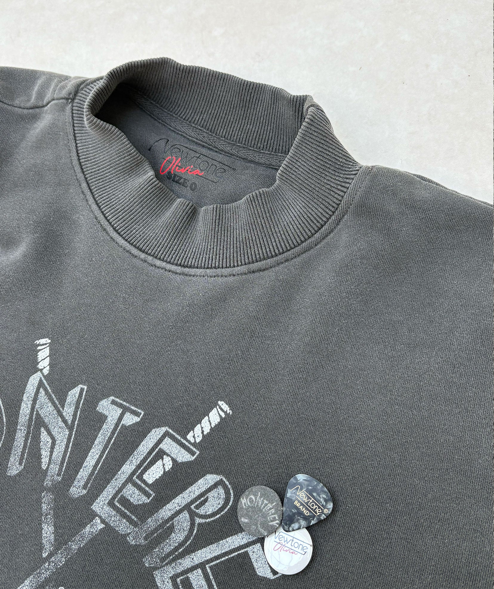 CROP Porter Pepper "Monterey" sweatshirt