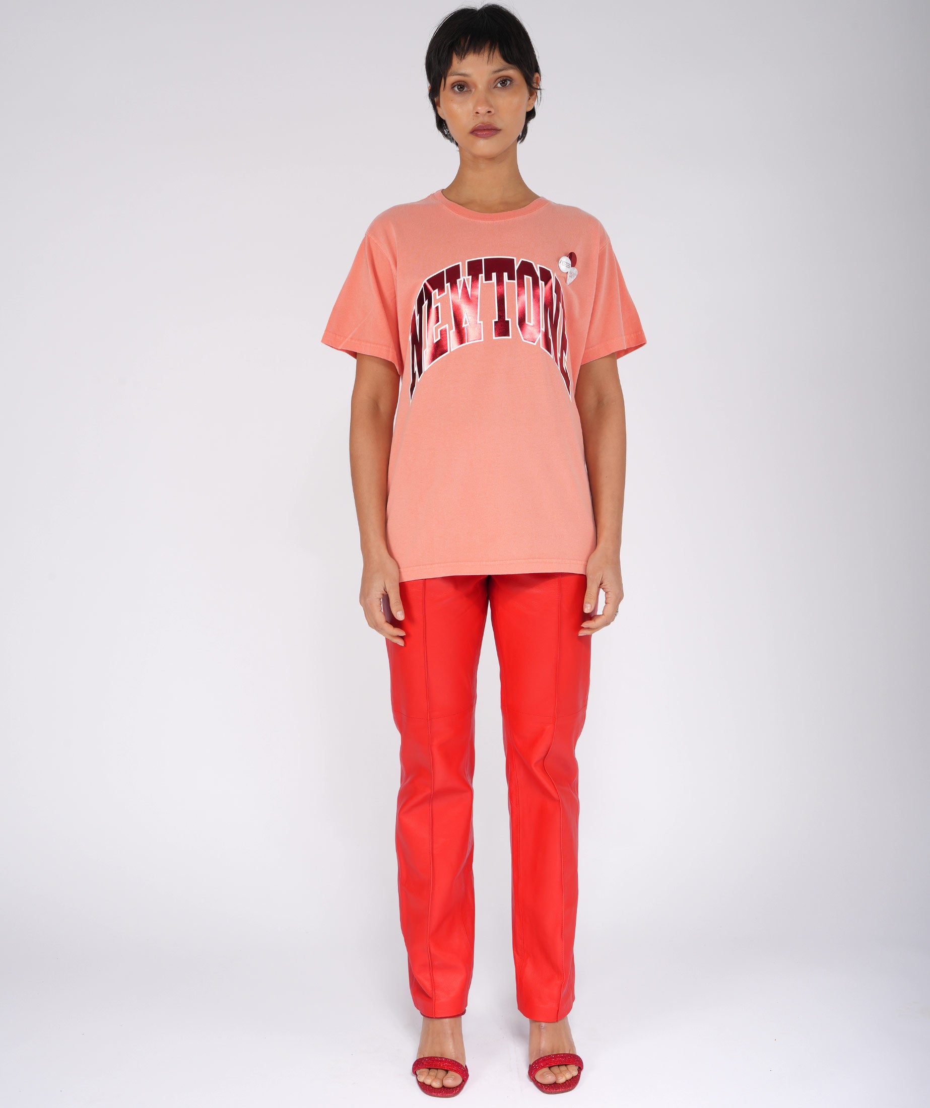 Coral trucker t-shirt "TONE SS25"
