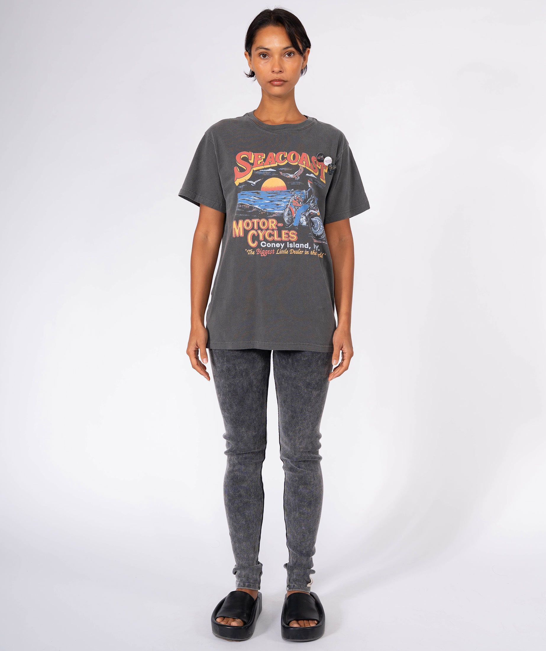 Coral trucker t-shirt "CITY SS25"