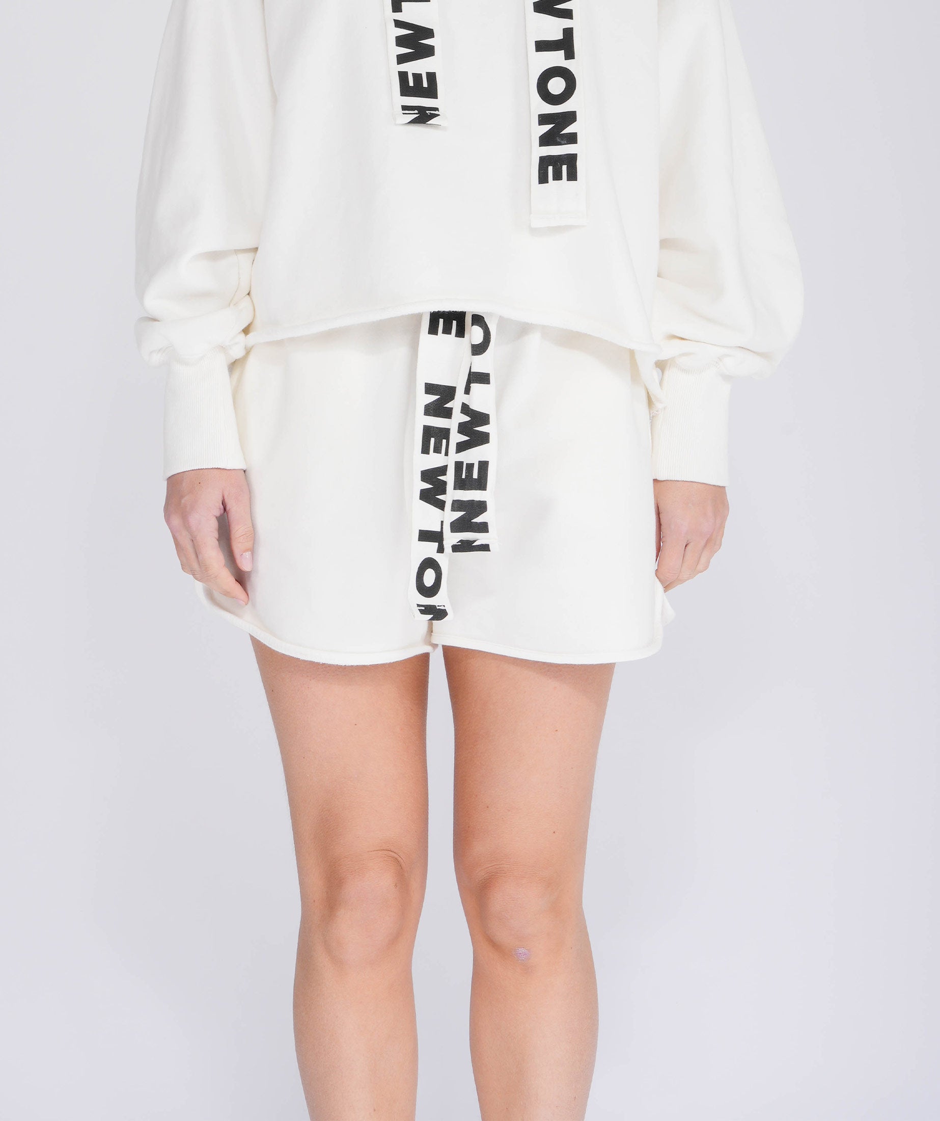 Jolene dirty white "BLEED" shorts