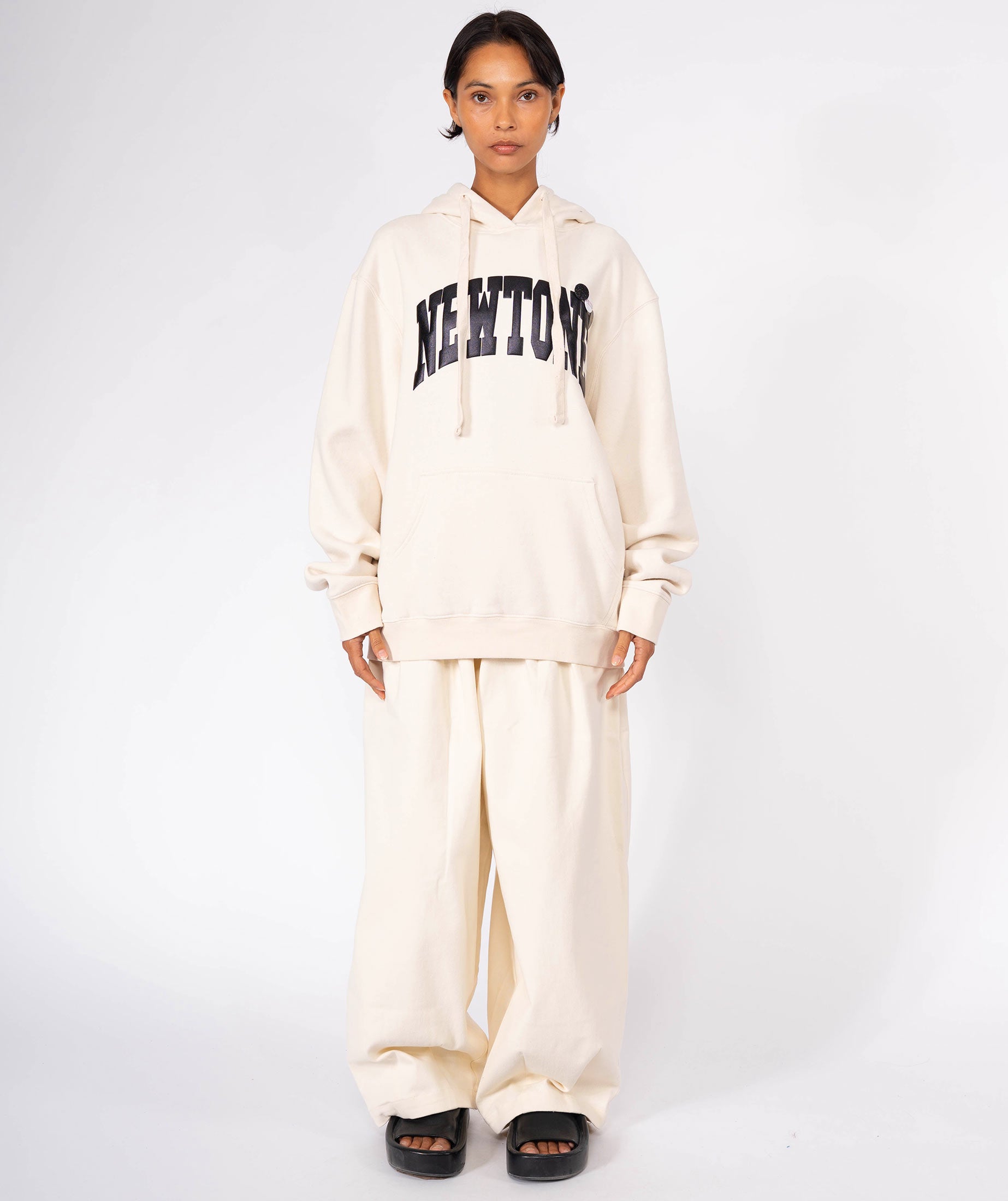 Natural Jagger Hoodie "TONE"