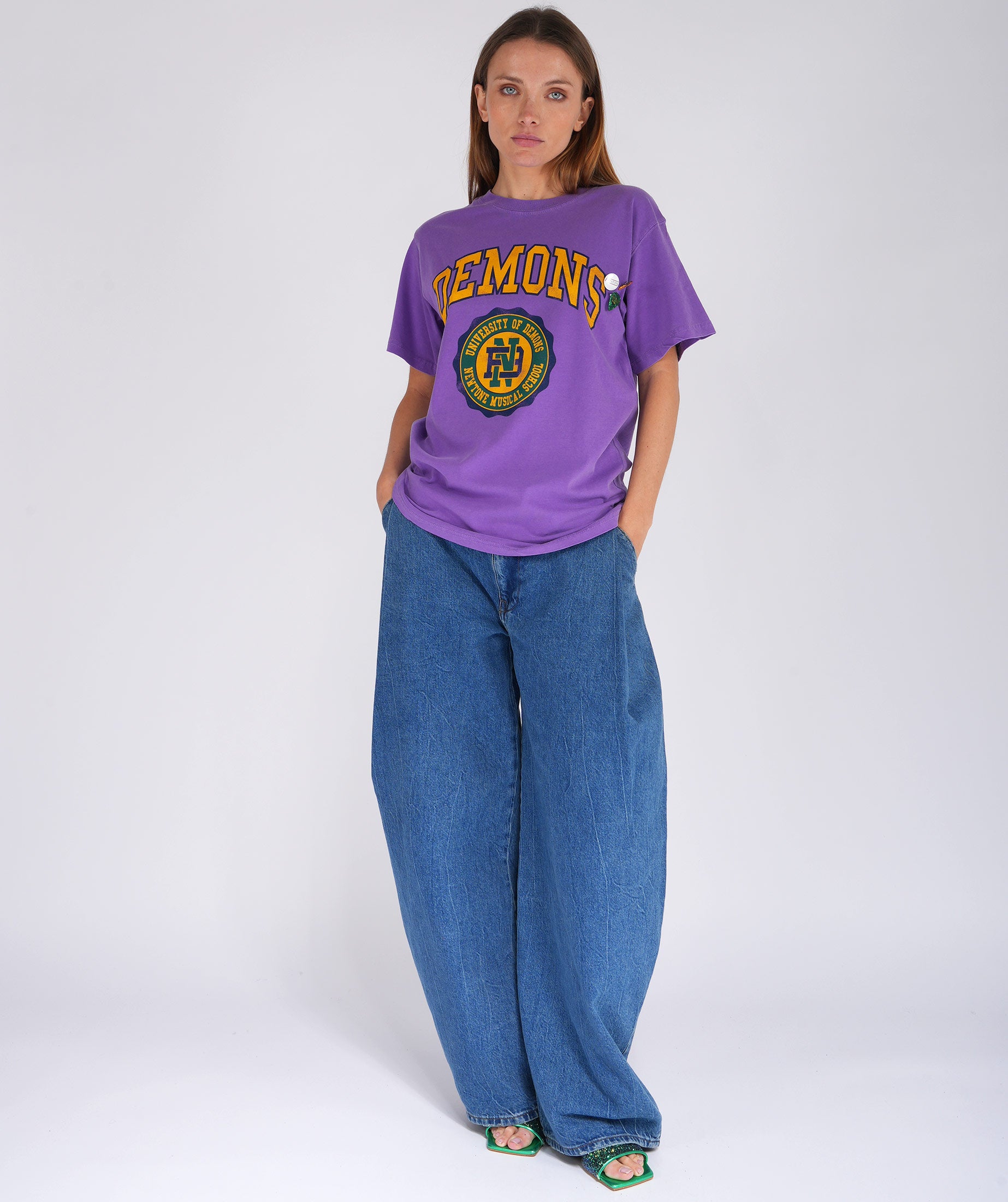 Purple "DEMONS" trucker tee shirt