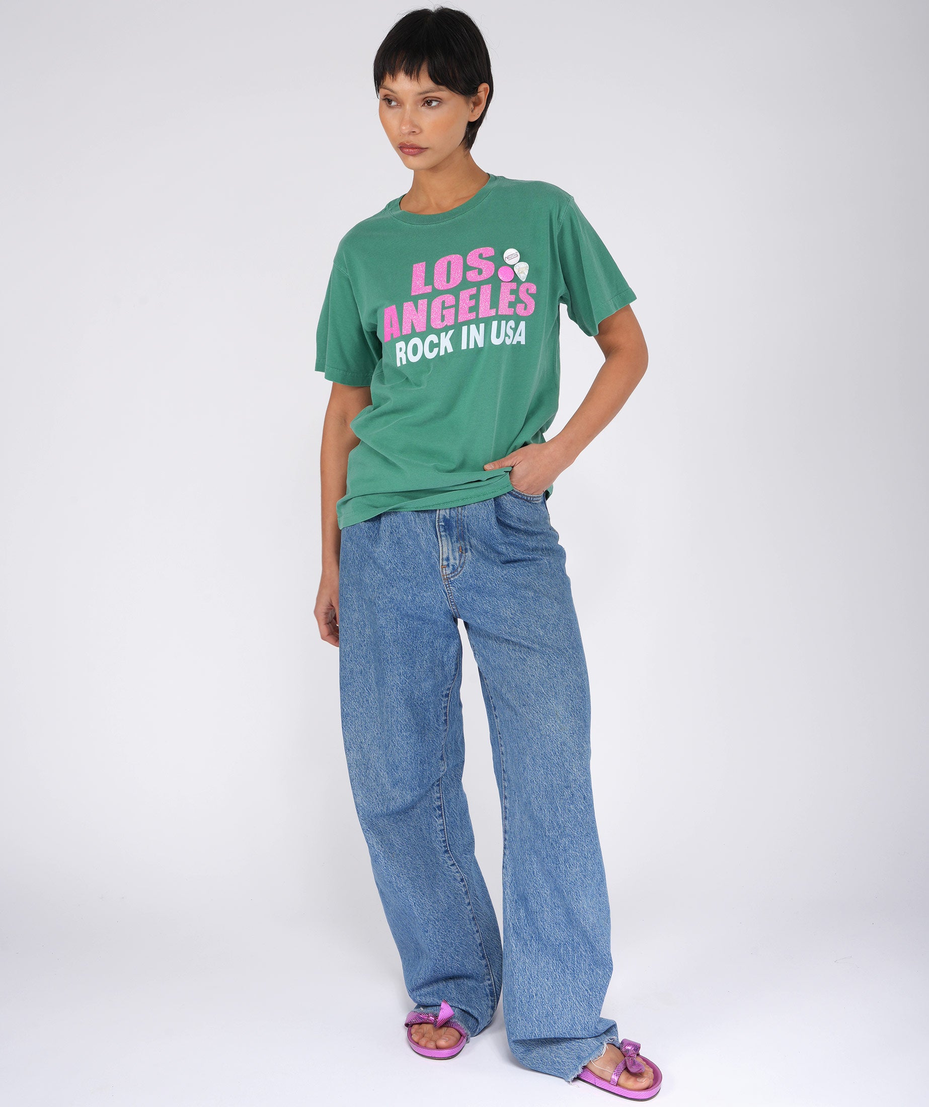 Applel "CITY SS25" trucker tee shirt