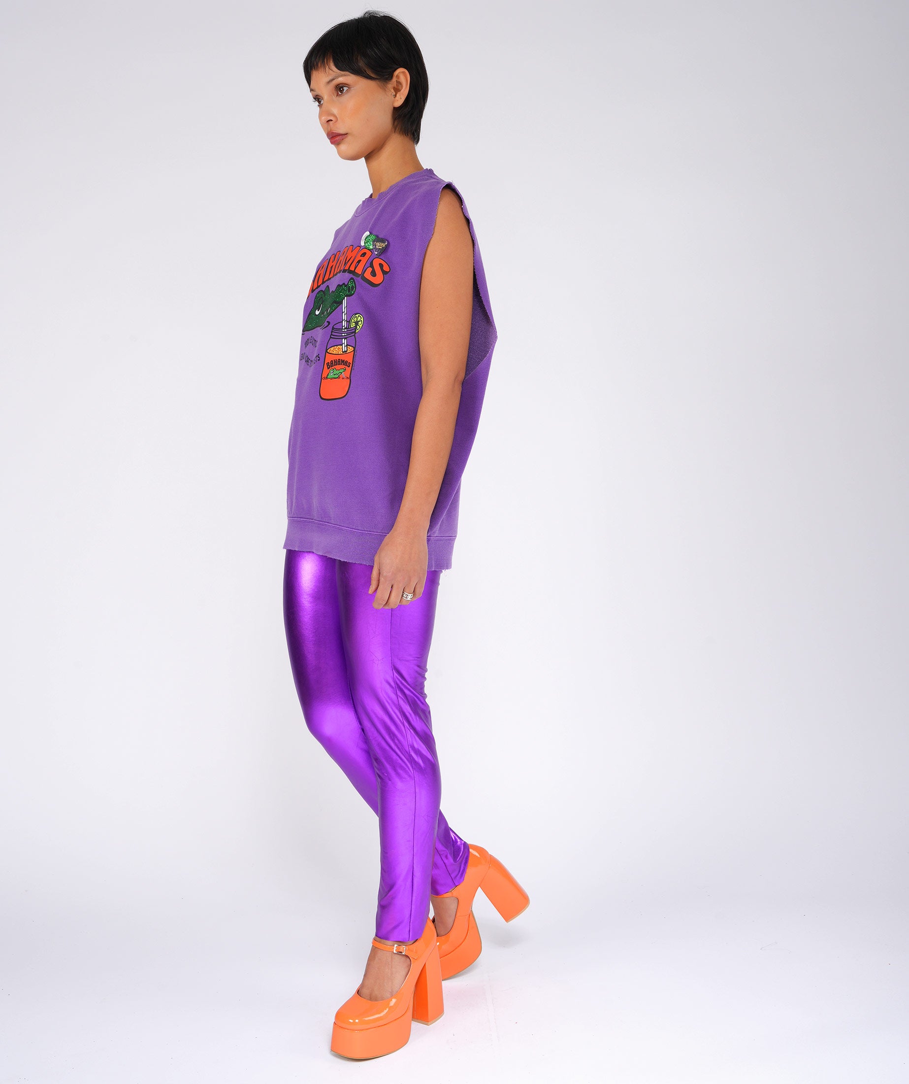 TOURIST" purple bolster sweatshirt