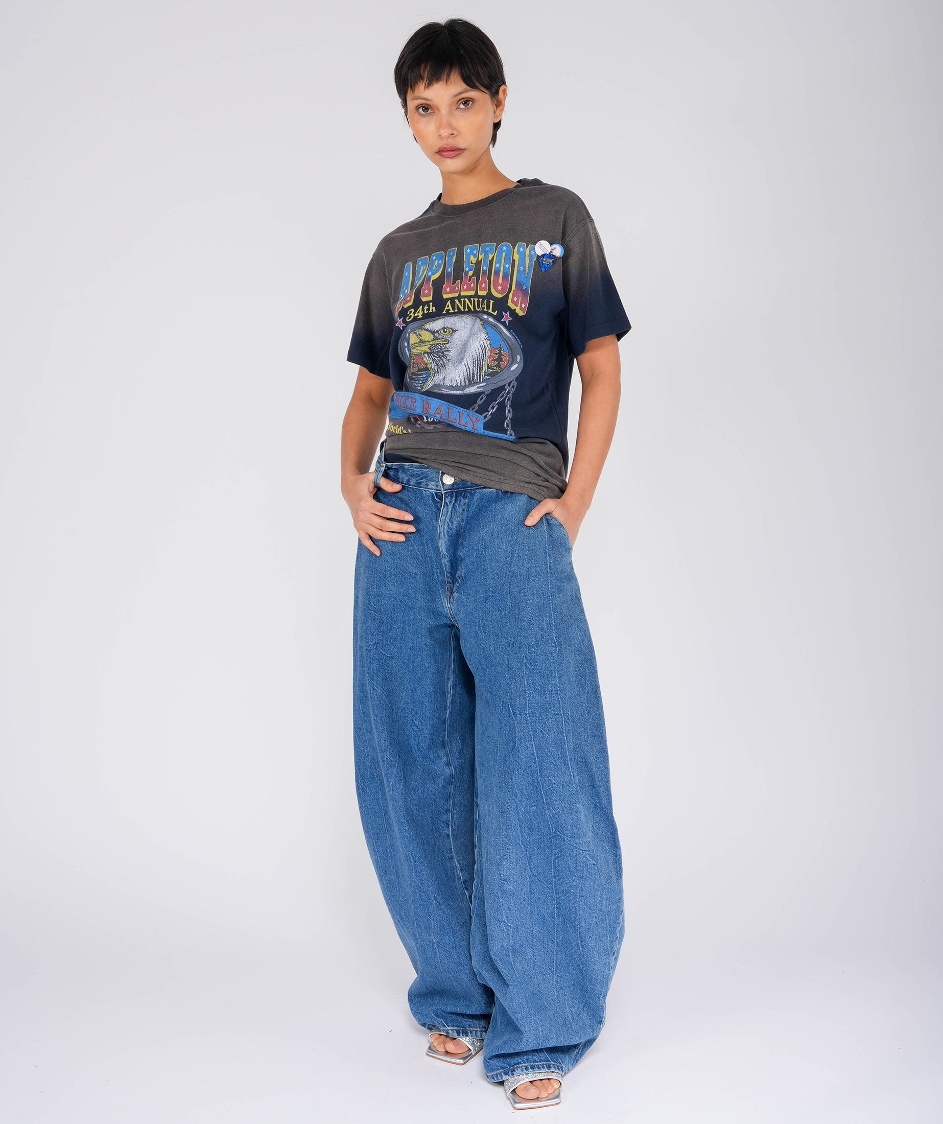 APPLETON" vintage blue trucker tee shirt