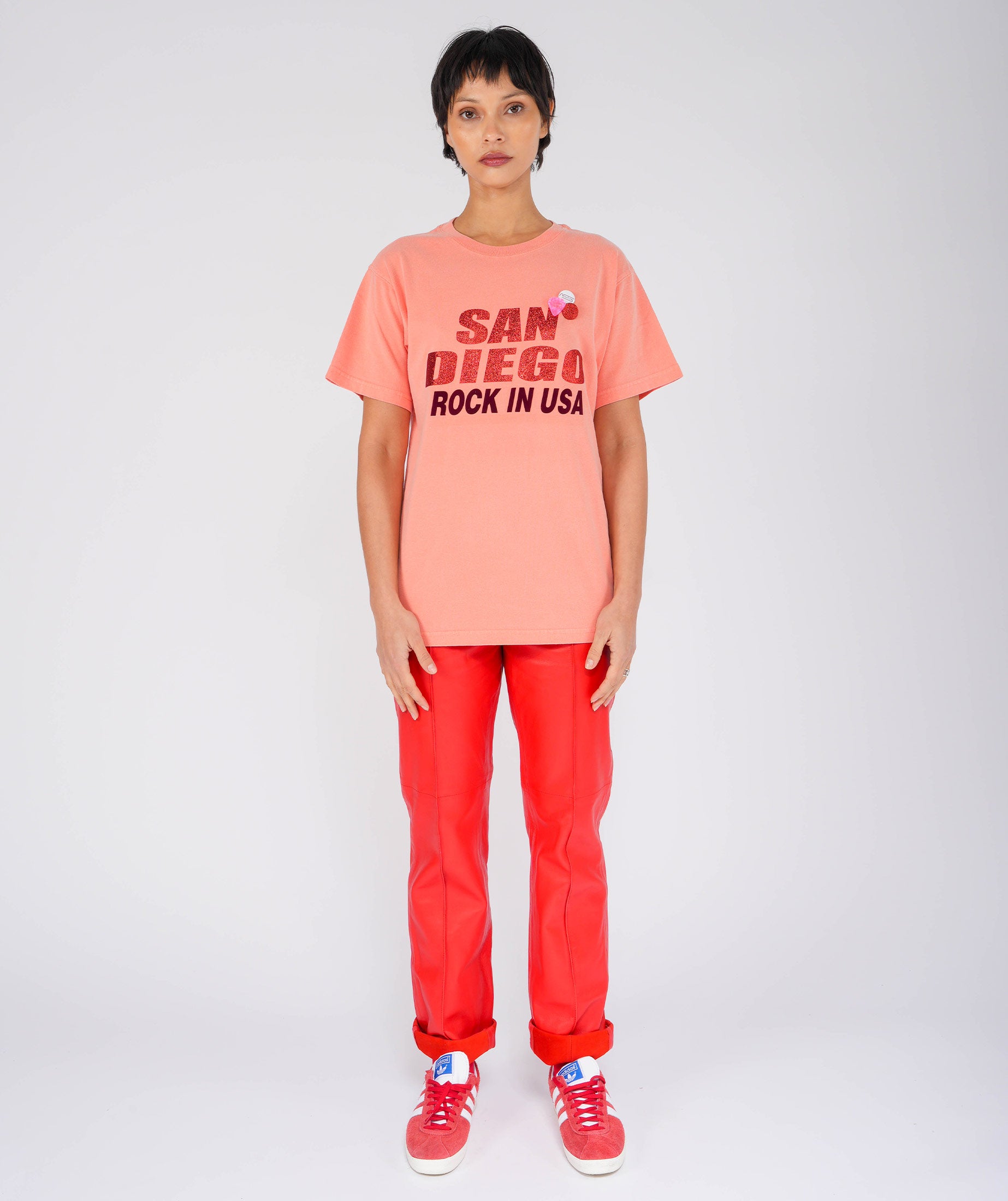 CITY SS25" coral trucker tee shirt