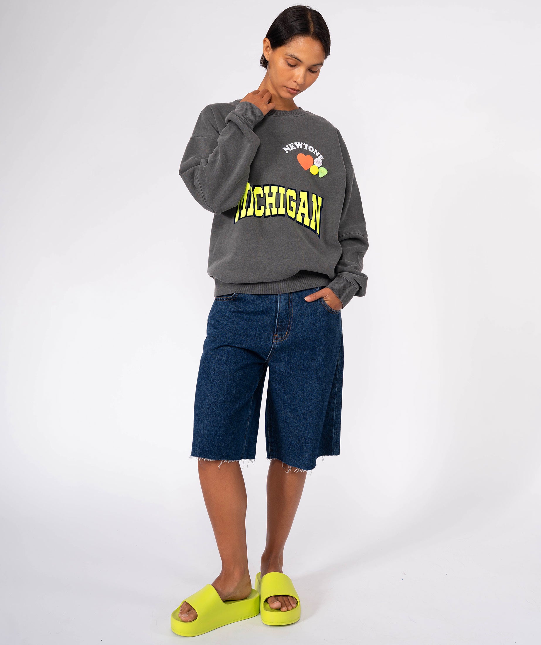 NWTLOVE" roller pepper sweatshirt