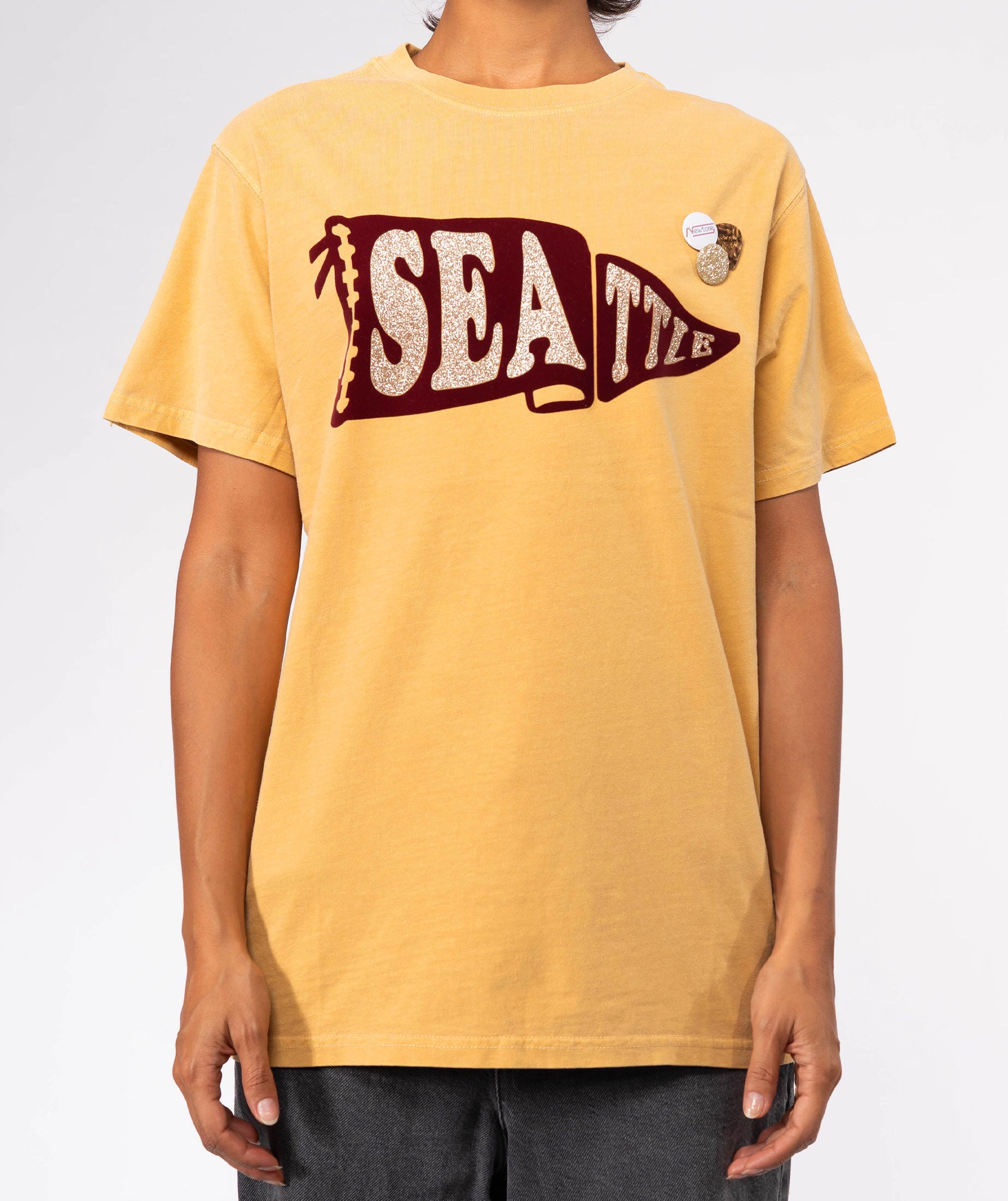 PRENNANT" mustard trucker tee shirt