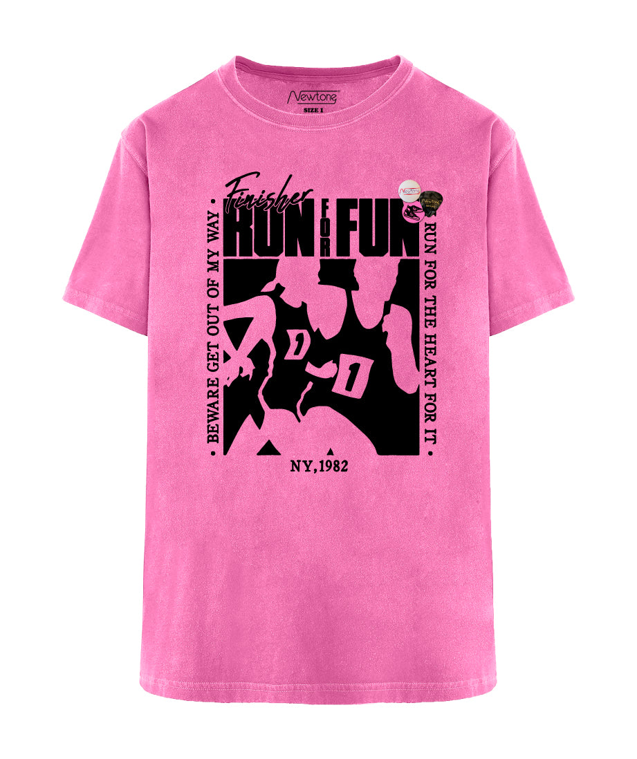 Fuchsia "FINISHER" trucker tee shirt