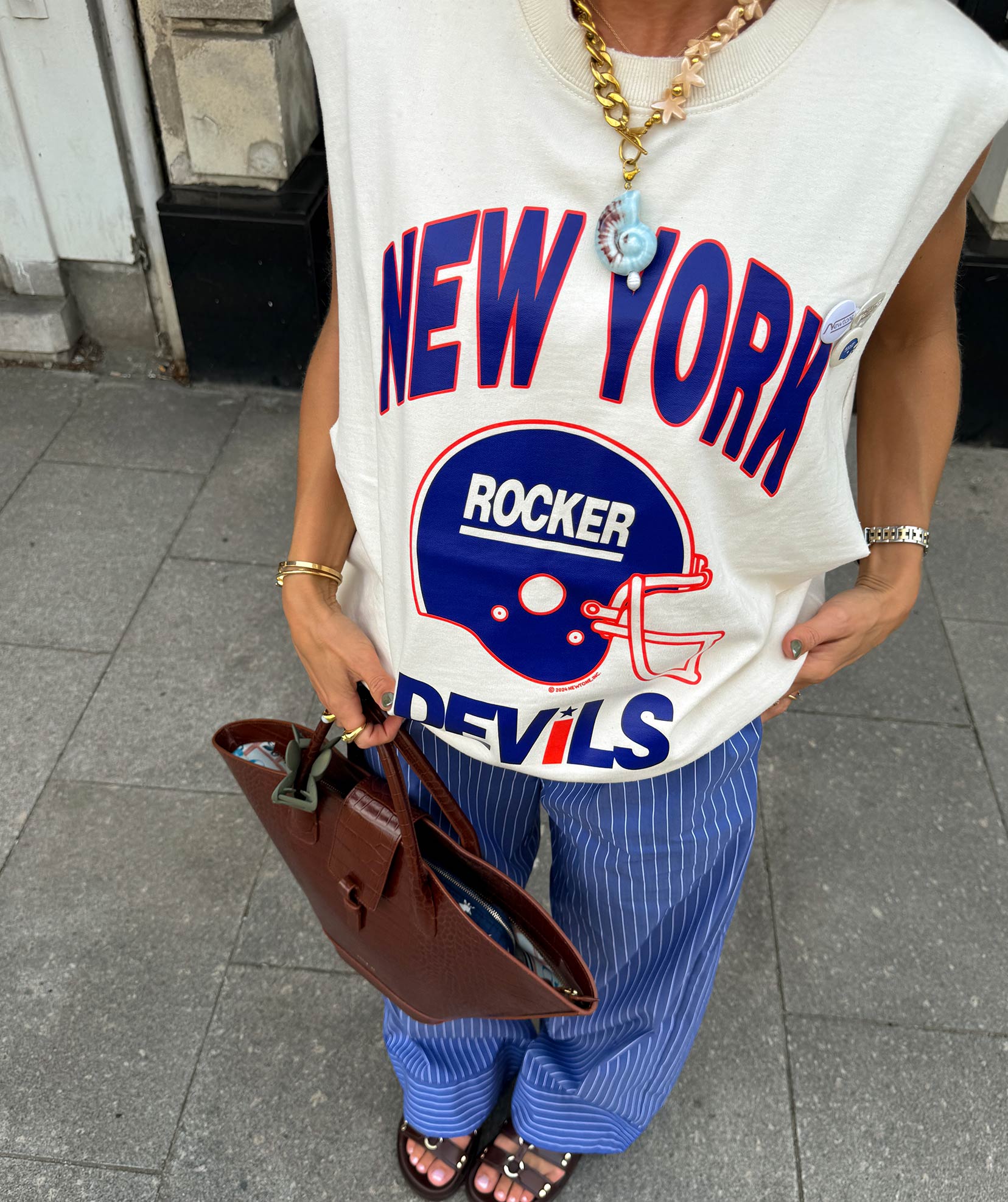 Sweatshirt bolster natural "DEVILS"