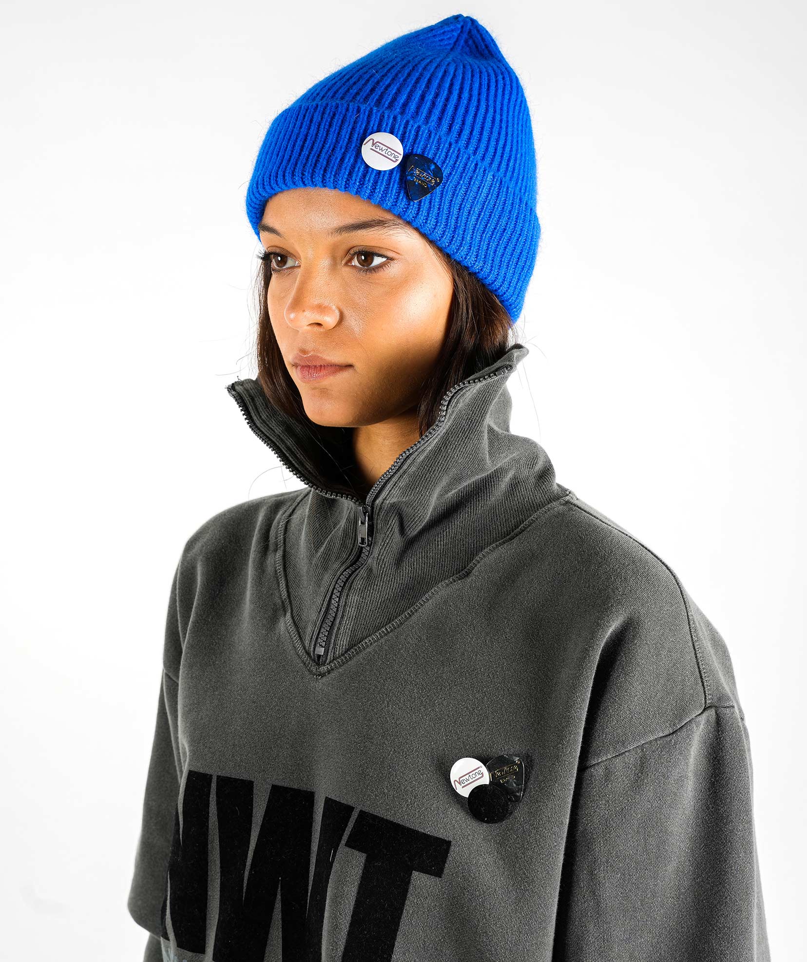 Beanie hayer royal "BLEED"