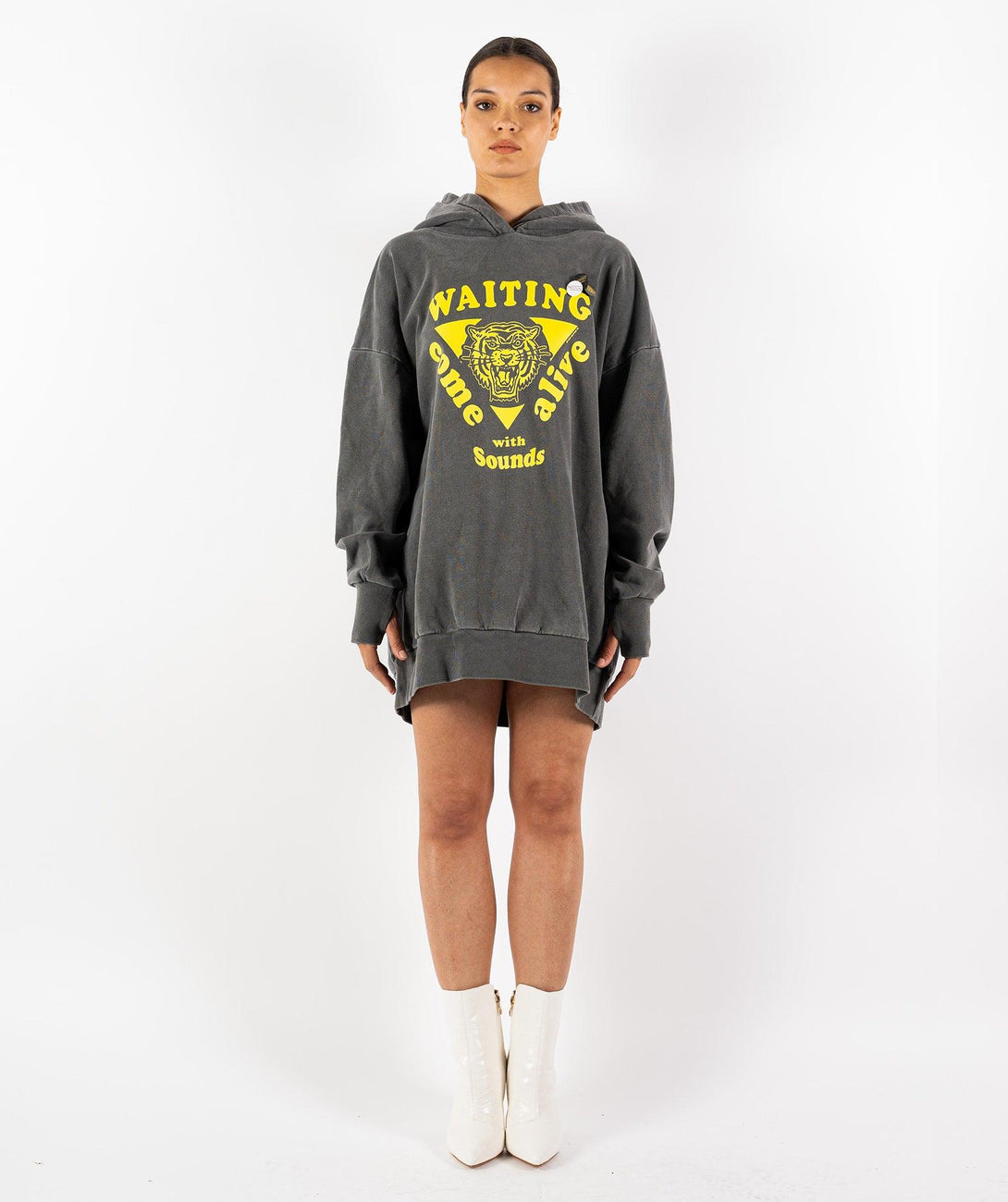 Dress hoodie foster pepper "WAITING" - Newtone