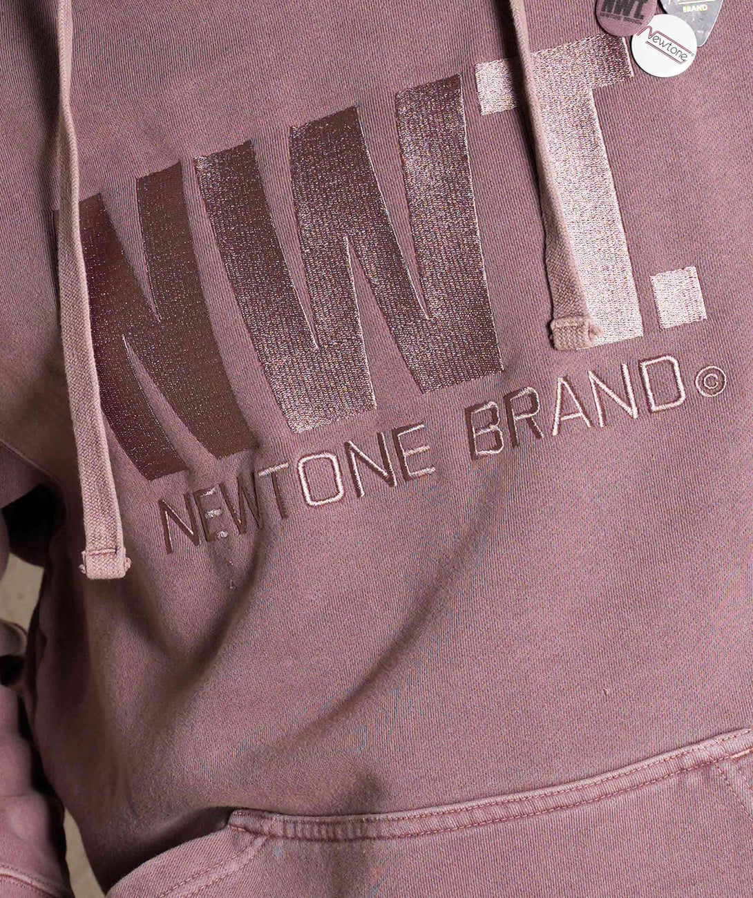 Hoodie jagger nude "BRAND SS24" - Newtone