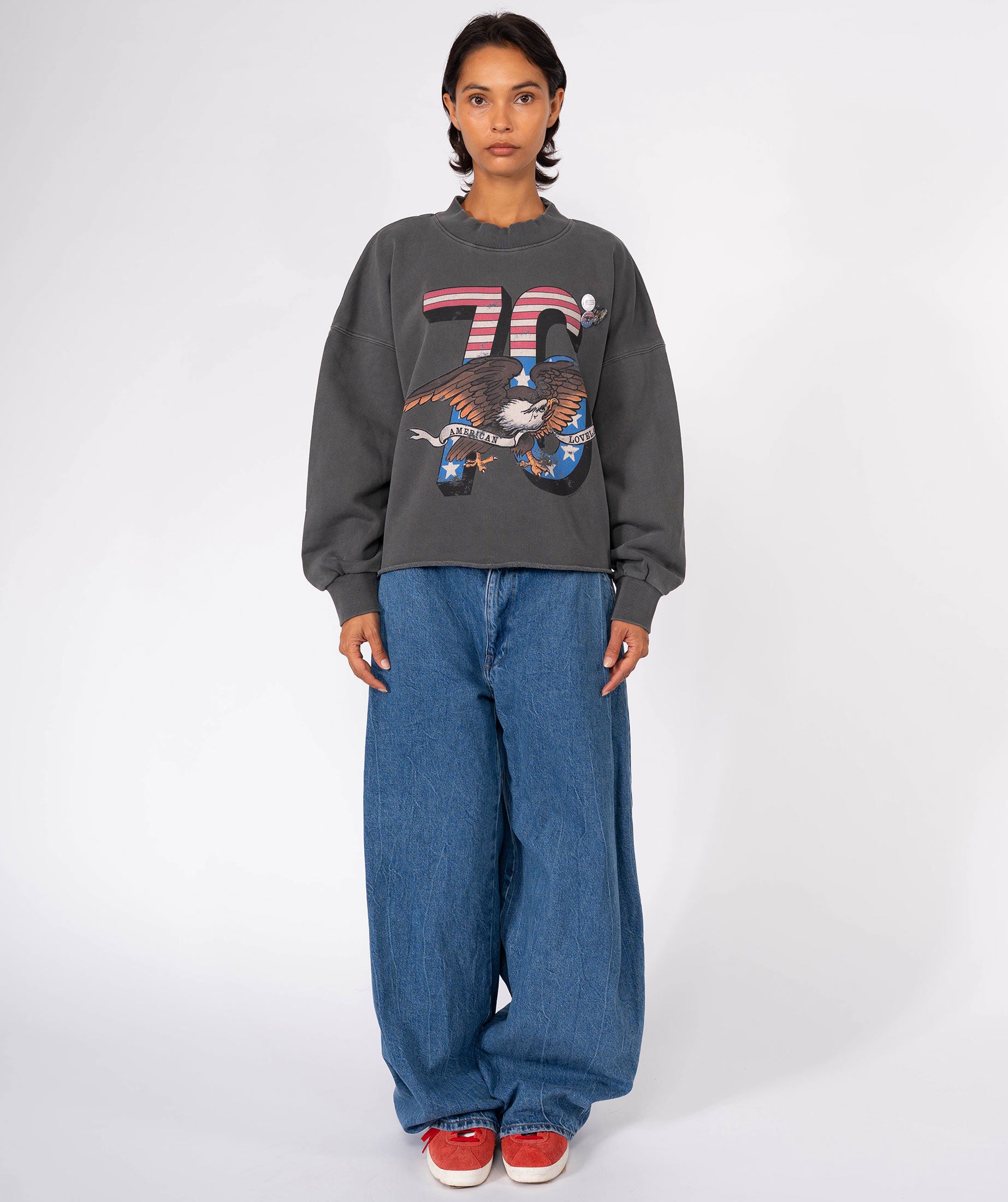 Sweatshirt crop porter pepper "LOVELAND"