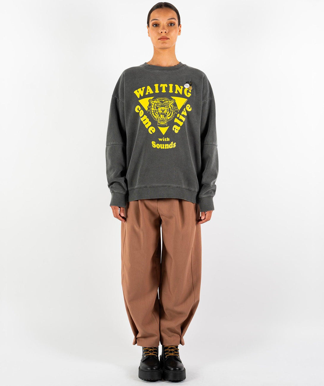 Sweatshirt roller pepper "WAITING" - Newtone