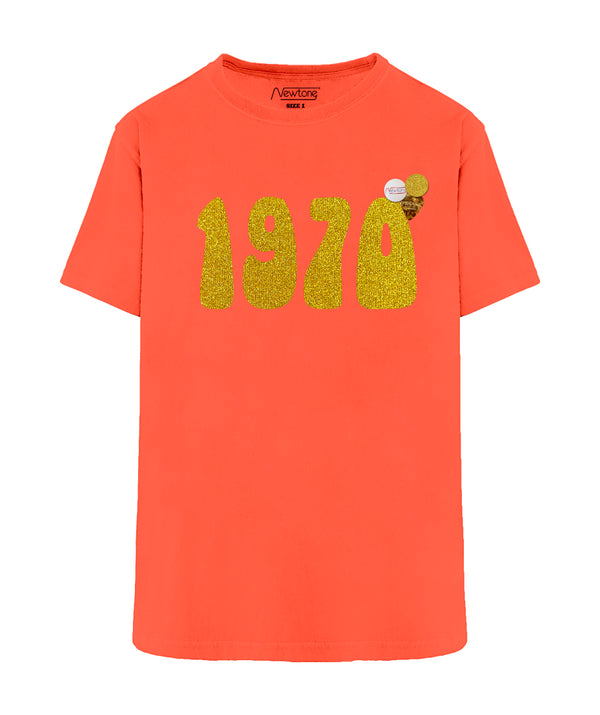Neon orange trucker t-shirt "1970 SS23" 