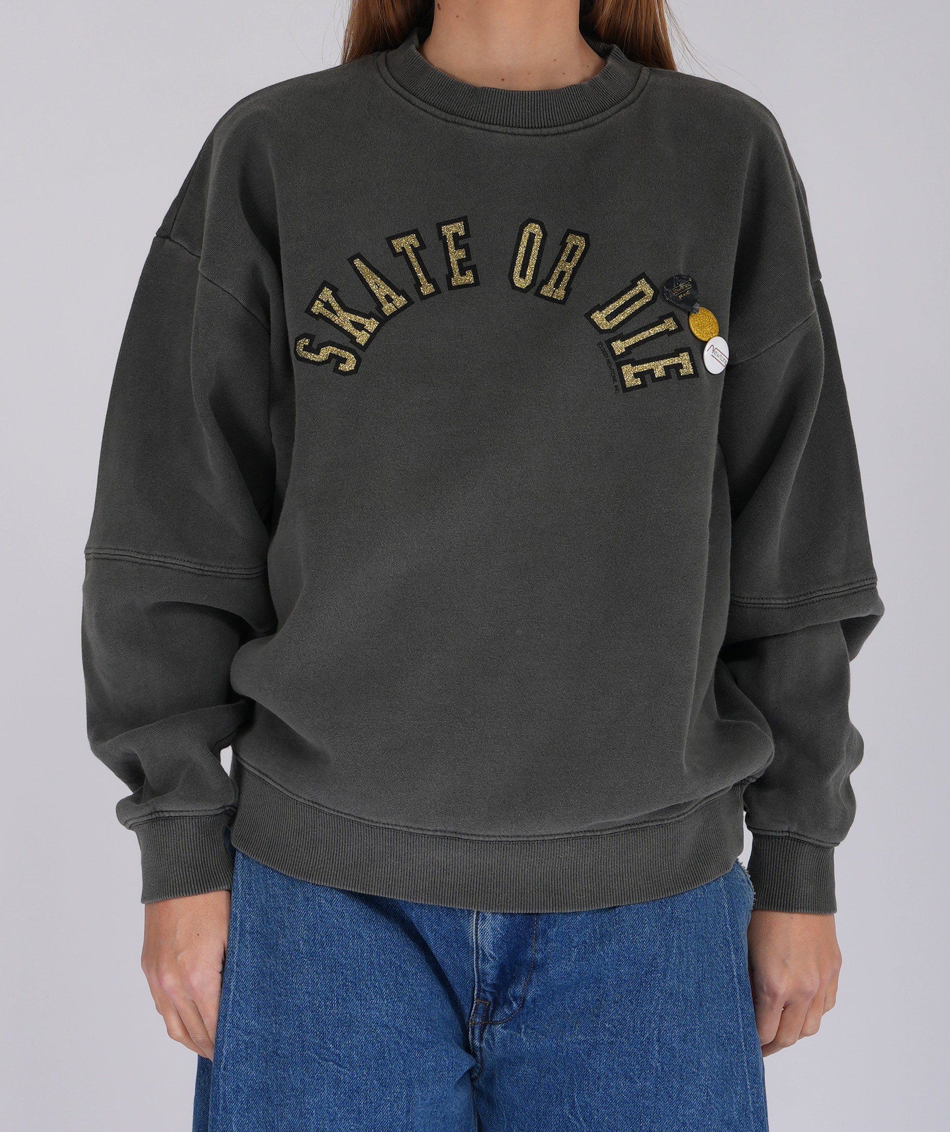 DIE" roller pepper sweatshirt