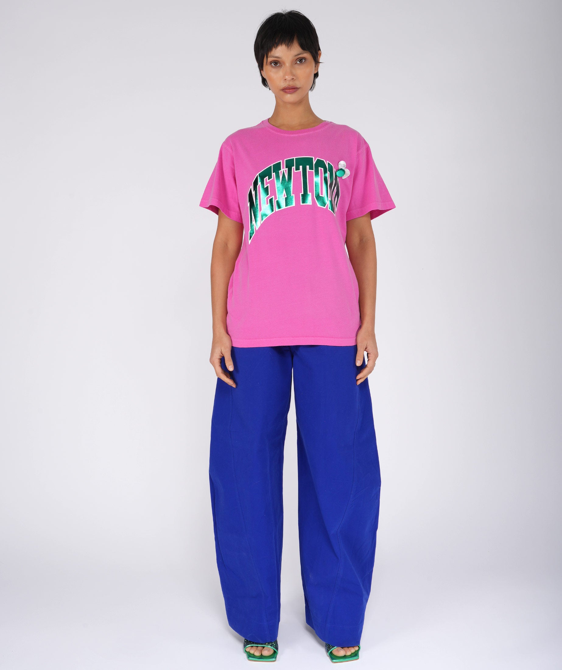 TONE SS25 fuschia trucker tee shirt