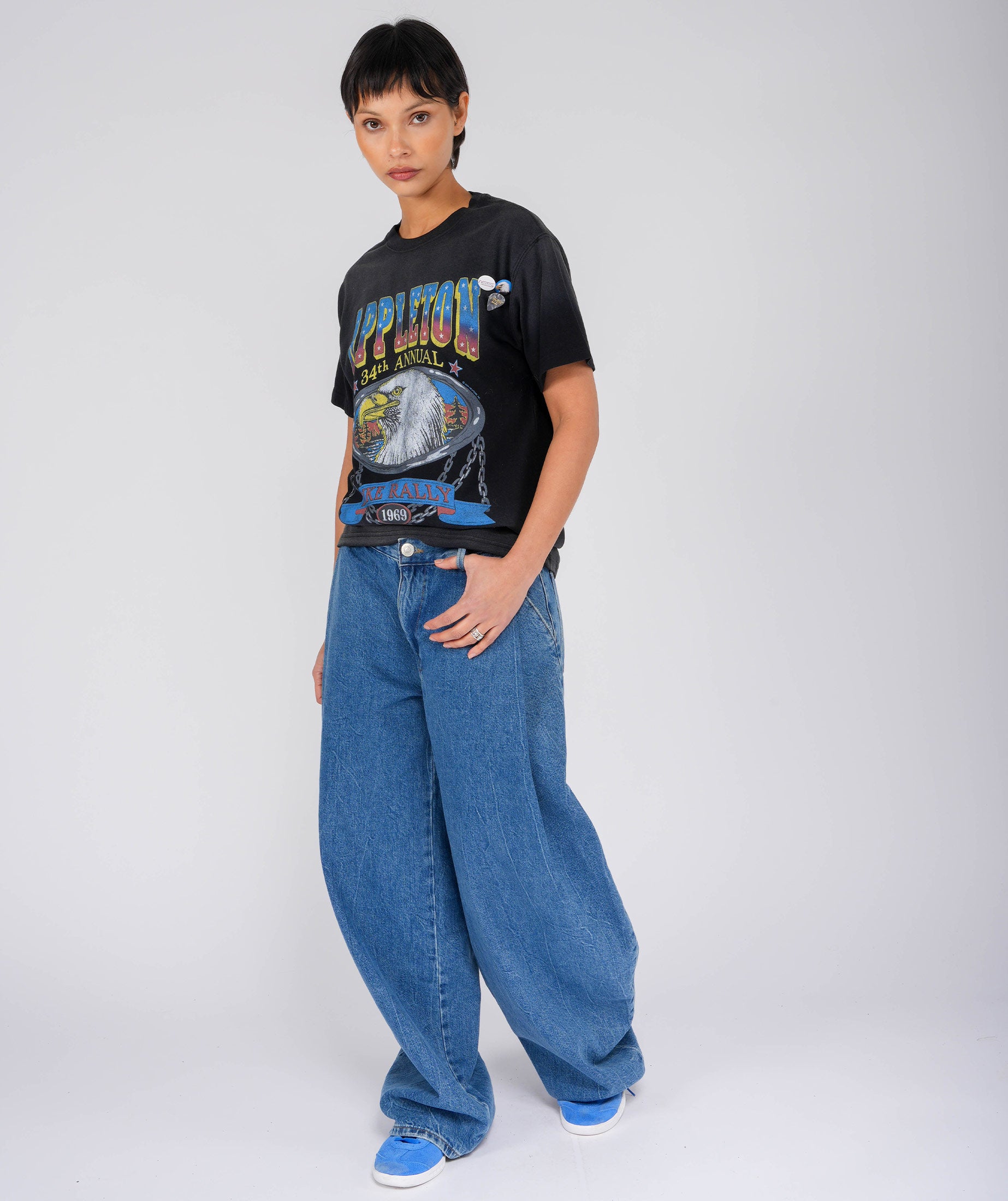 APPLETON" vintage night trucker tee shirt