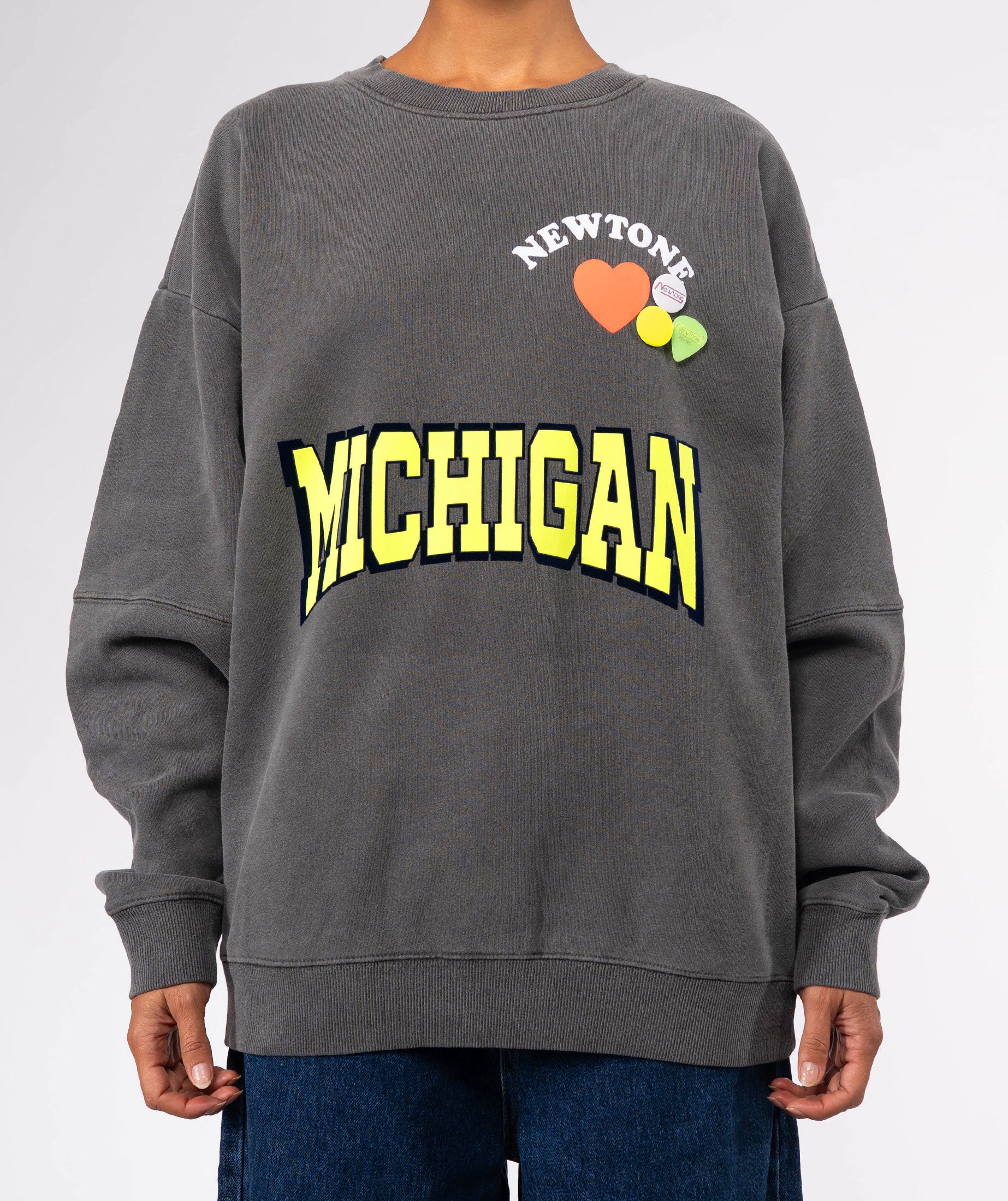 NWTLOVE" roller pepper sweatshirt