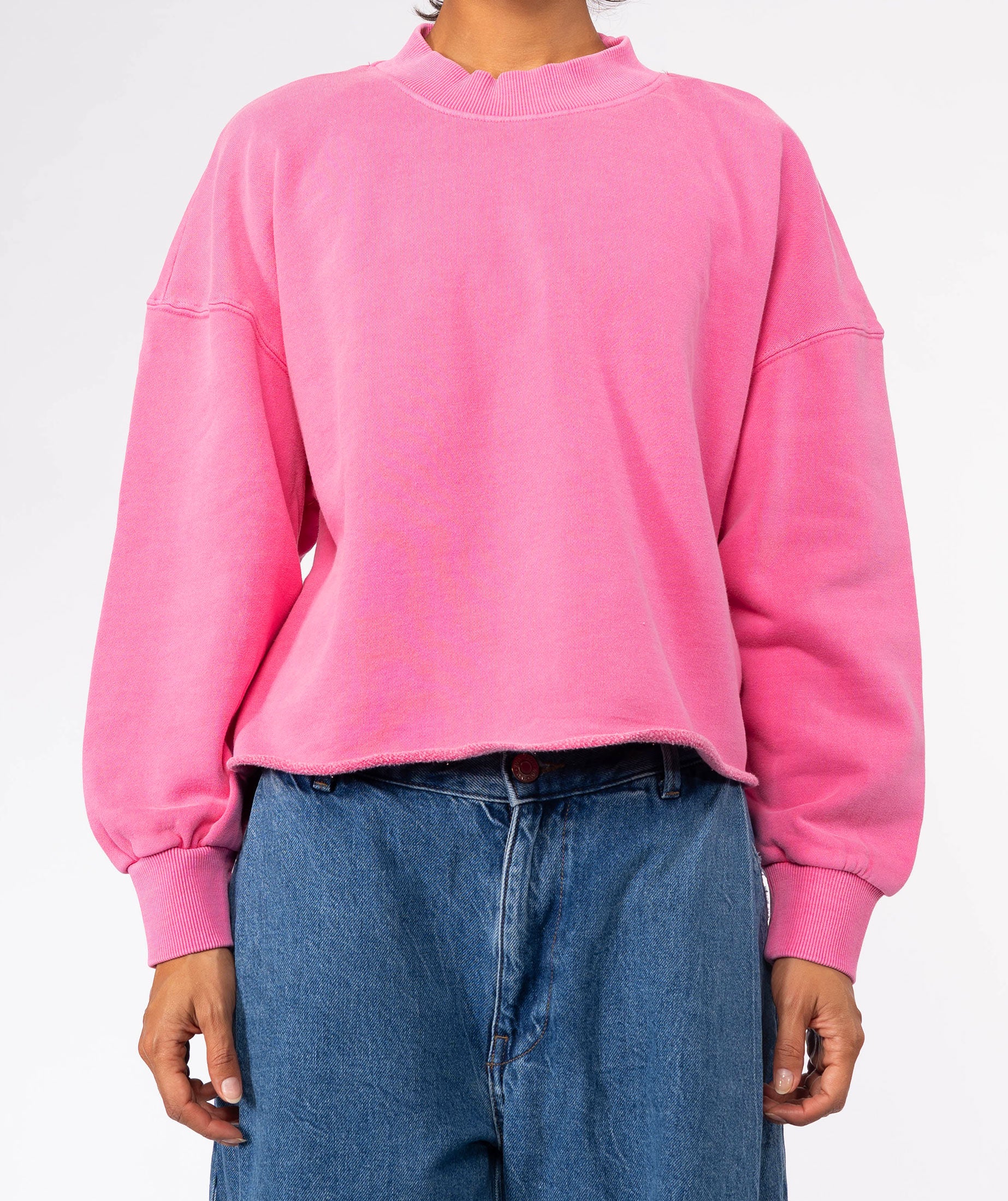 Fuchsia "DAILY" crop sweatshirt
