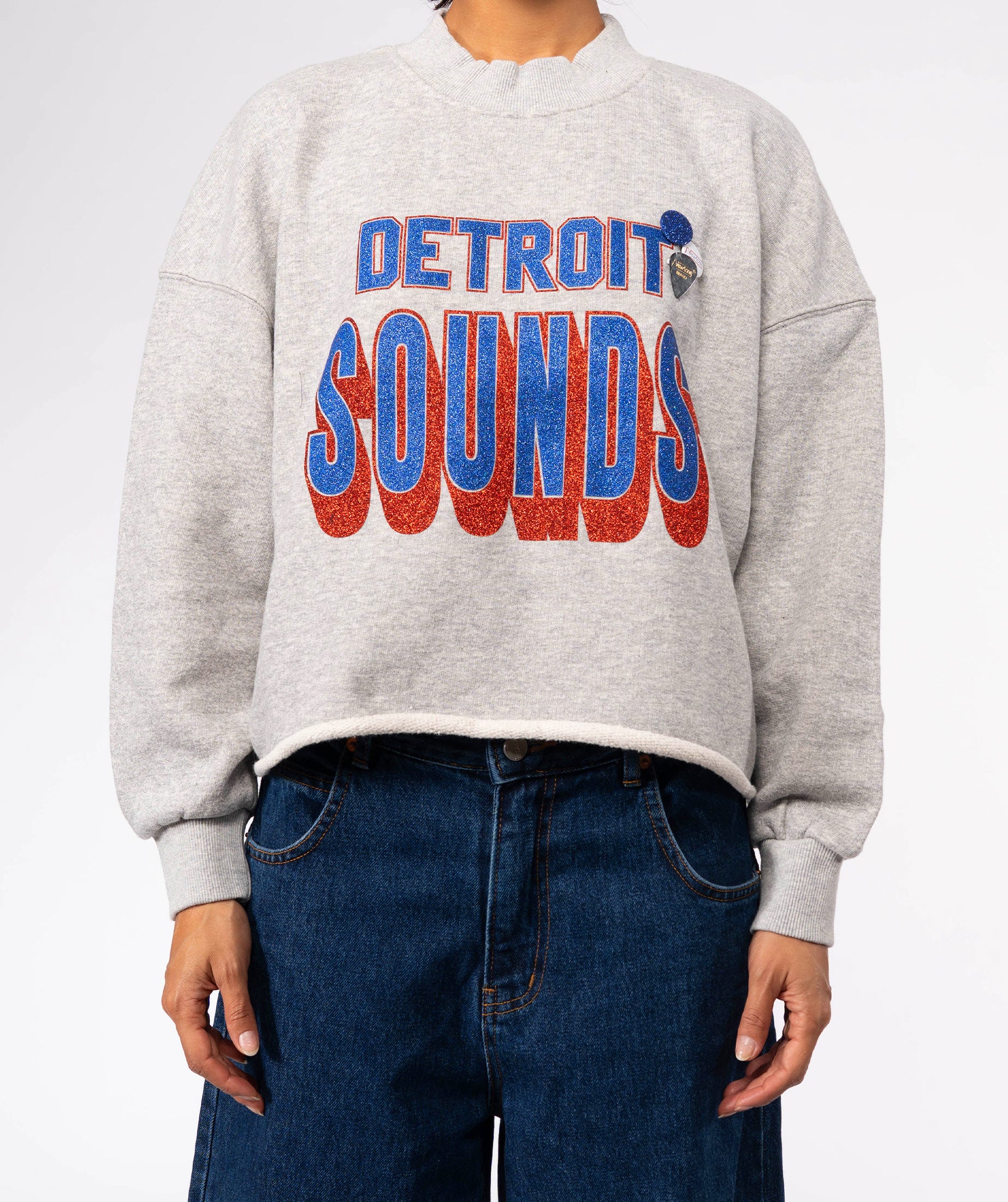 "SONG" elephant crop sweatshirt