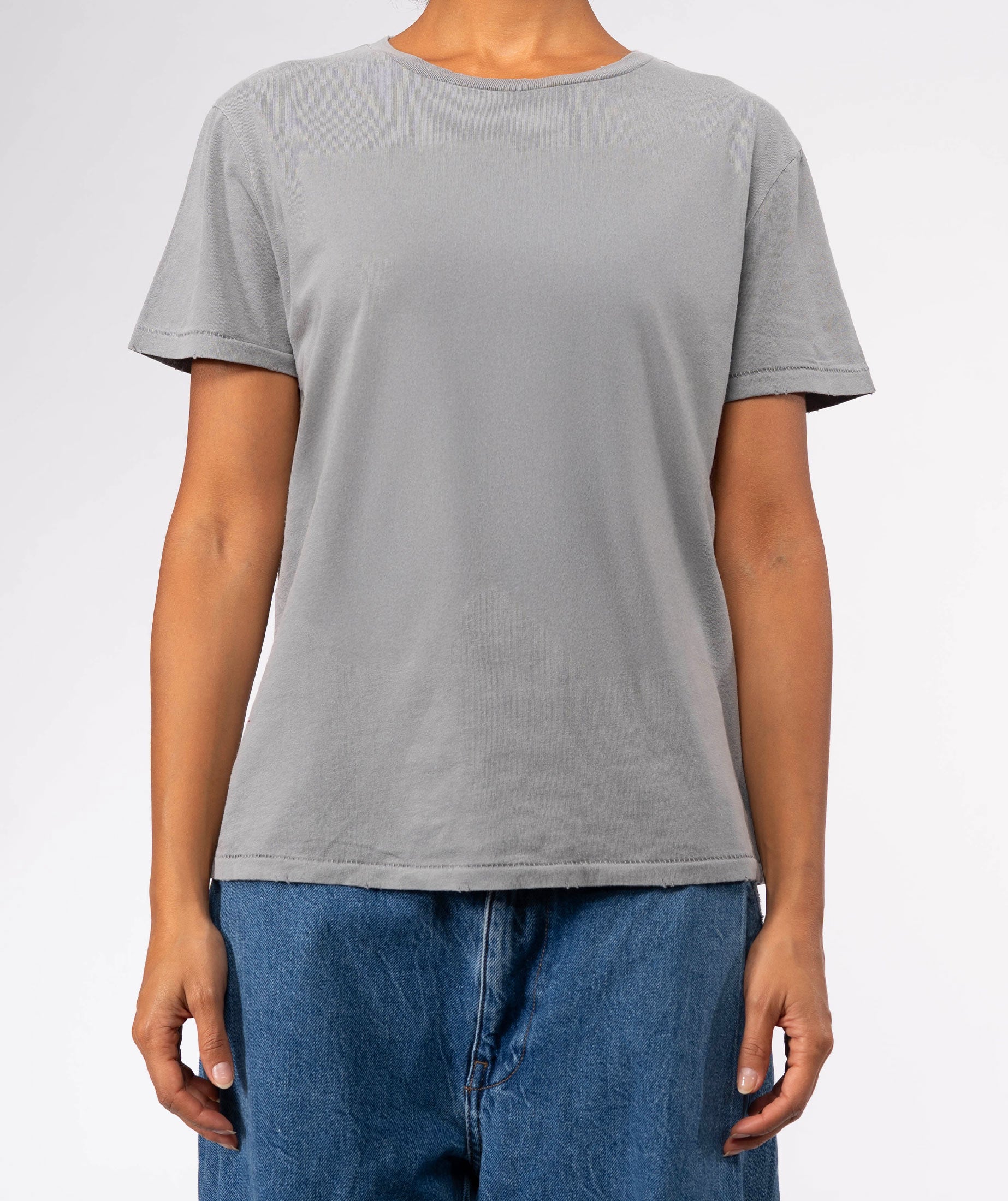 DAILY" starlight grey tee shirt