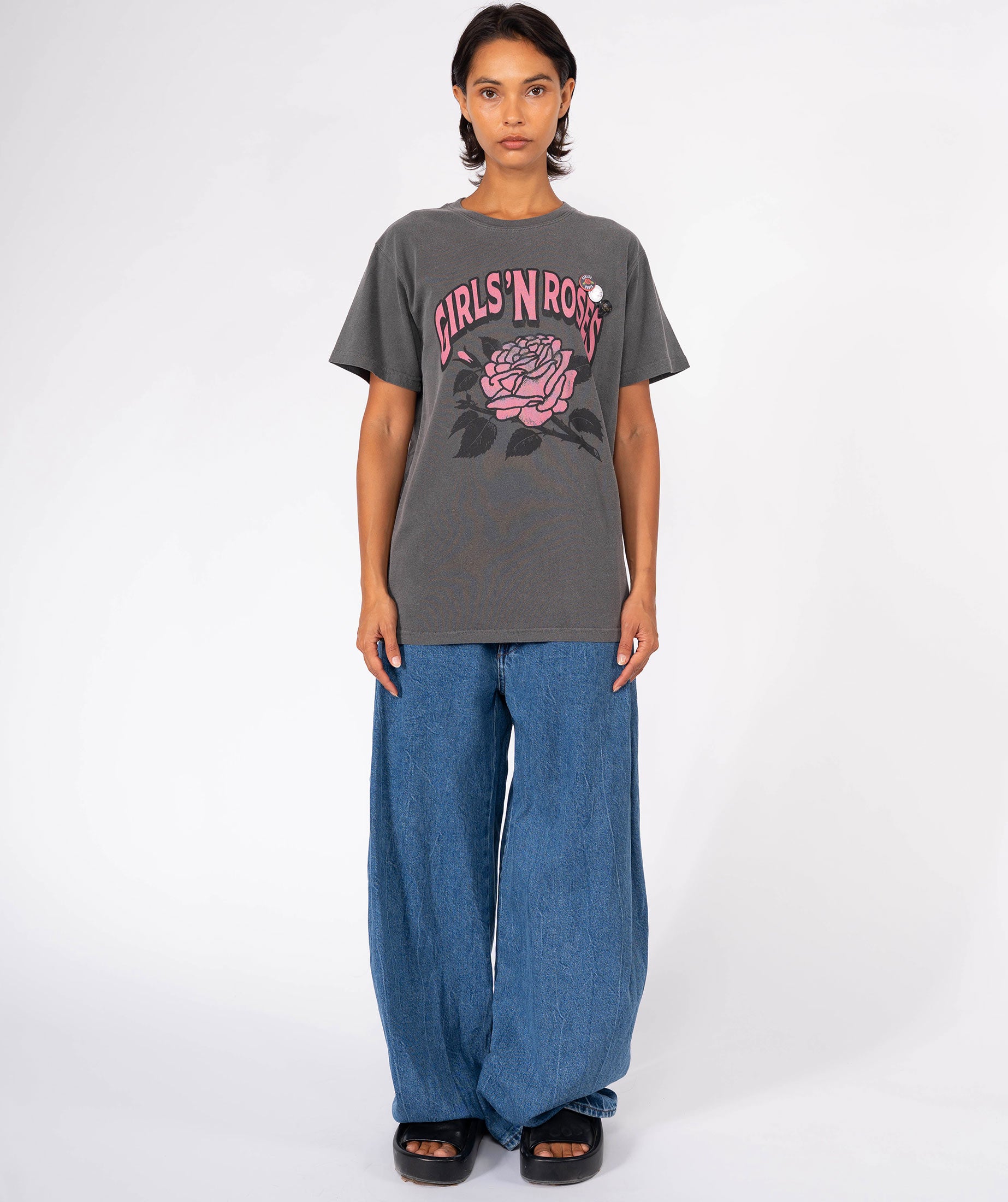 AXL" pepper trucker tee shirt