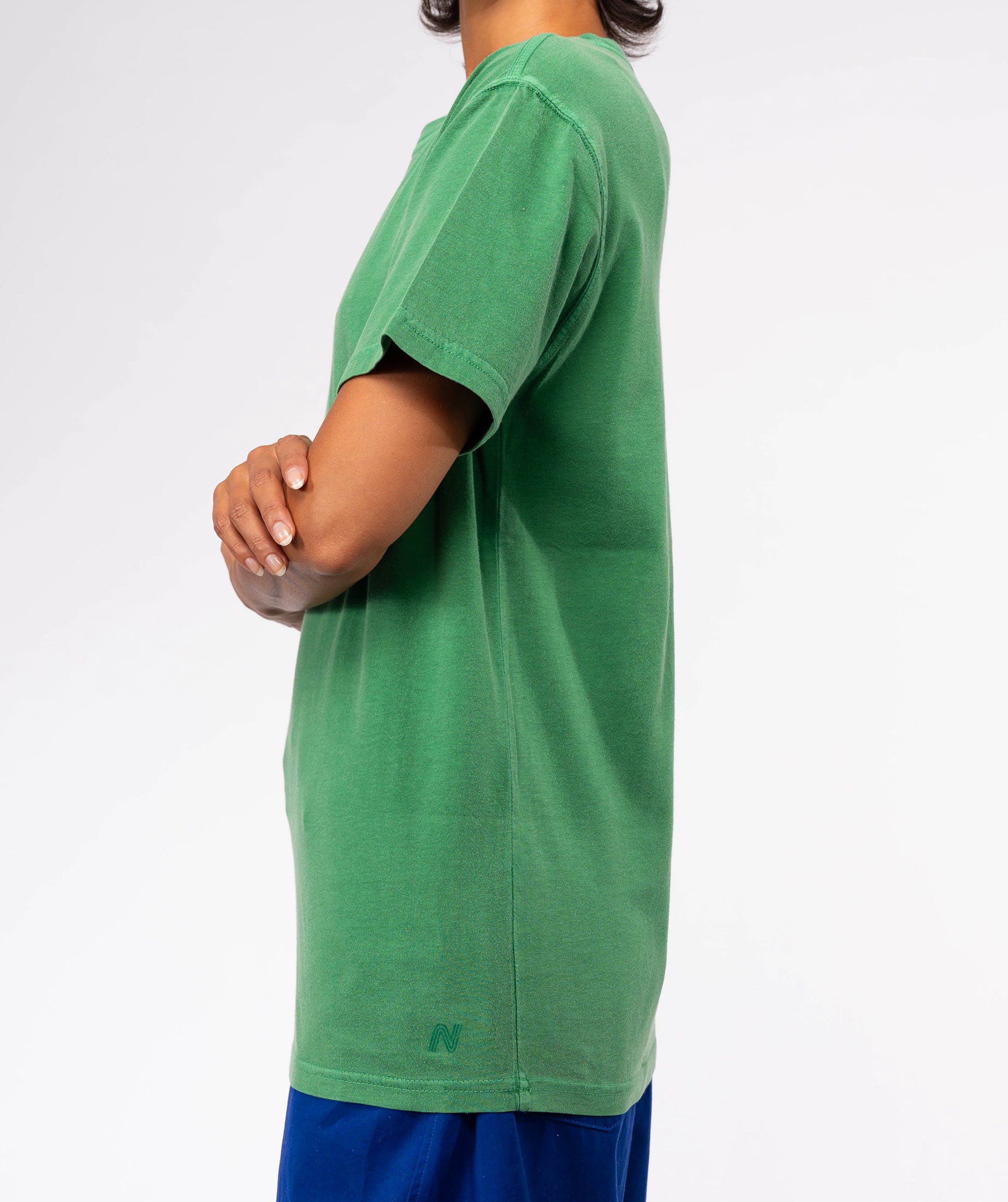 DAILY" trucker grass tee shirt