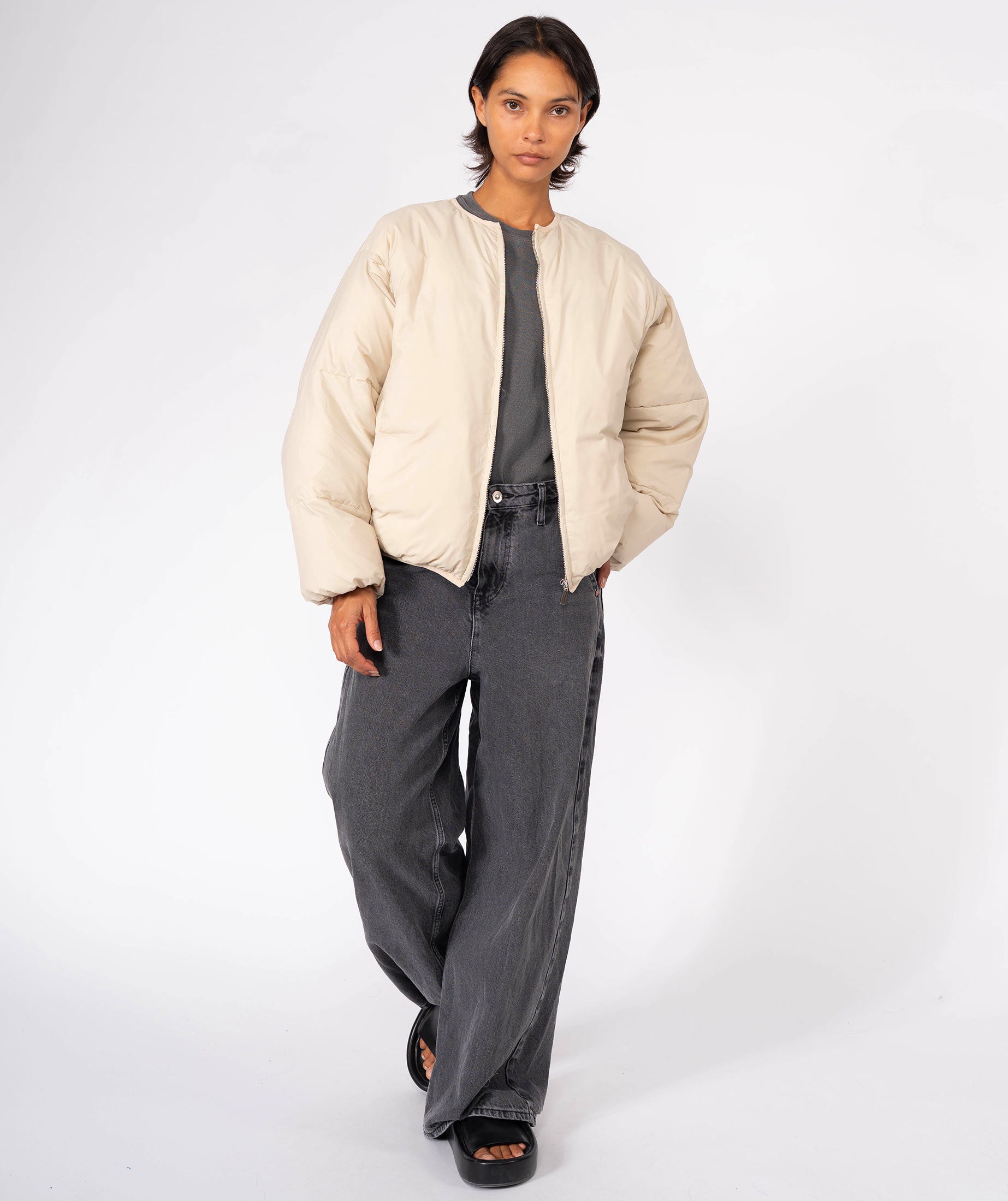 DAILY" pepper trucker tee shirt